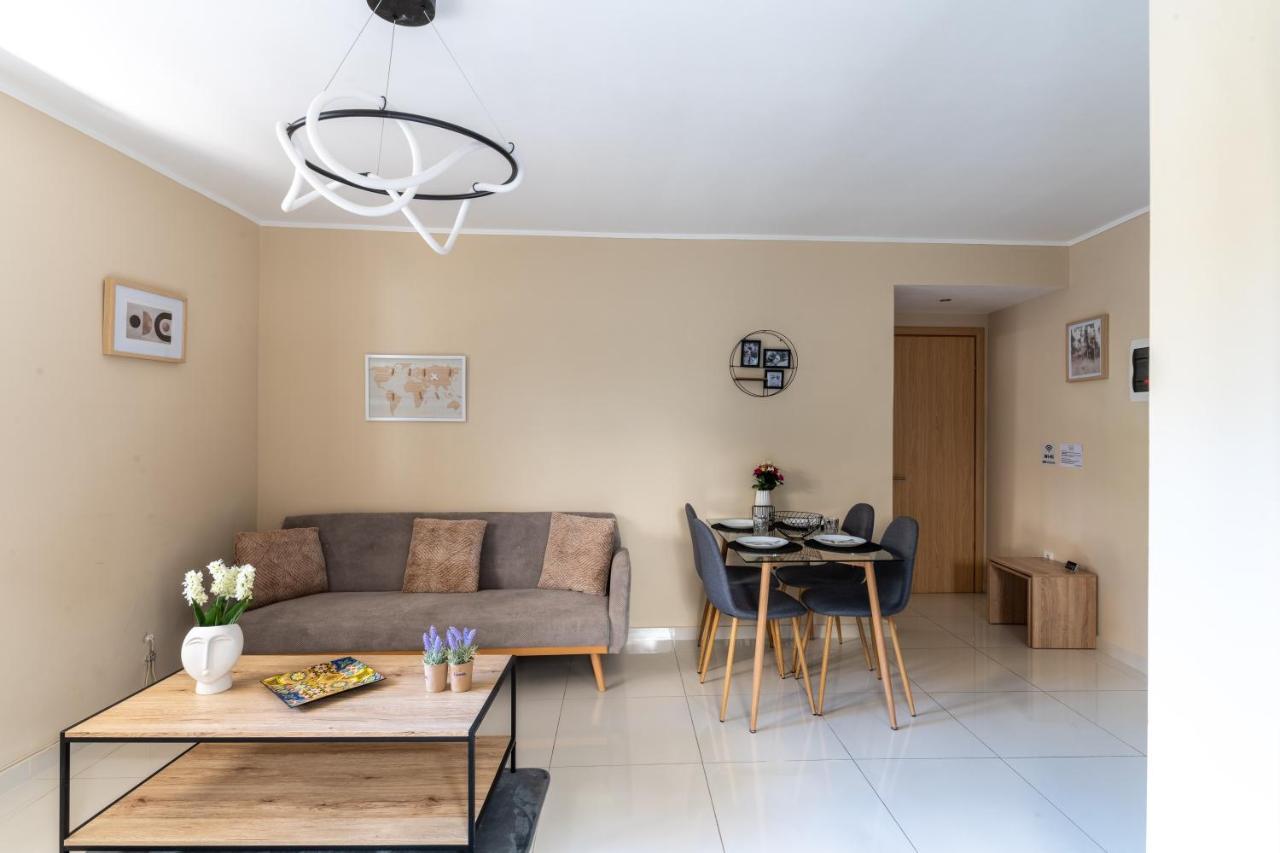 Aiolos Cozy Alimos Center Apartment Near The Sea Athen Exterior foto